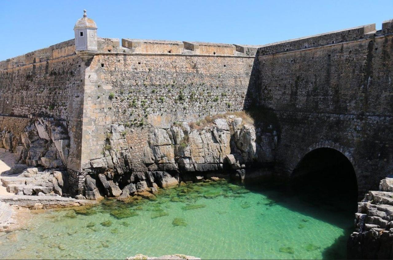 Appartement Jusqu'A 6 Personnes Sur La Presqu'Ile De Peniche Surf Portugal Екстер'єр фото